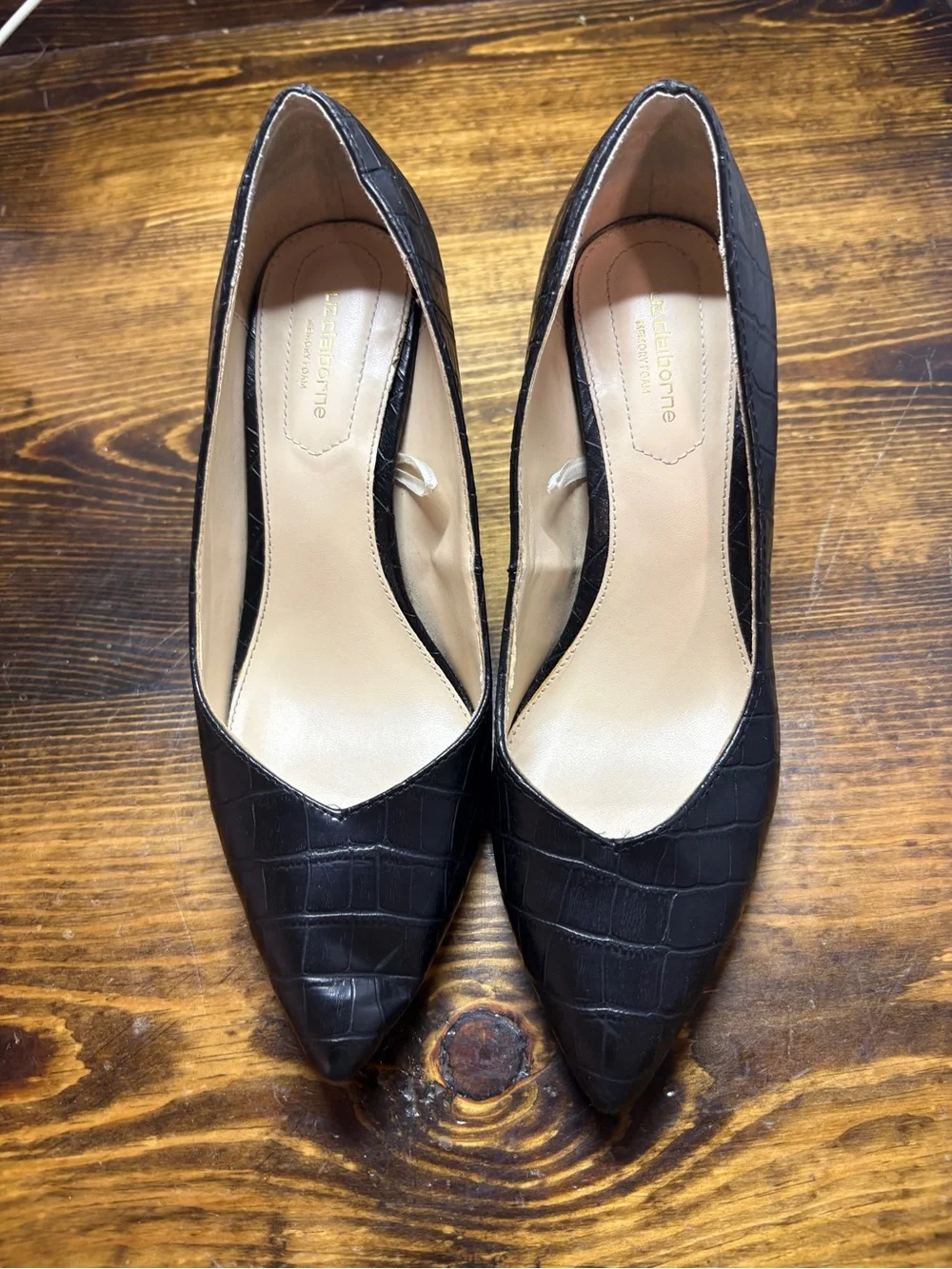 Liz Claiborne Black Croc Heels Size 7.5